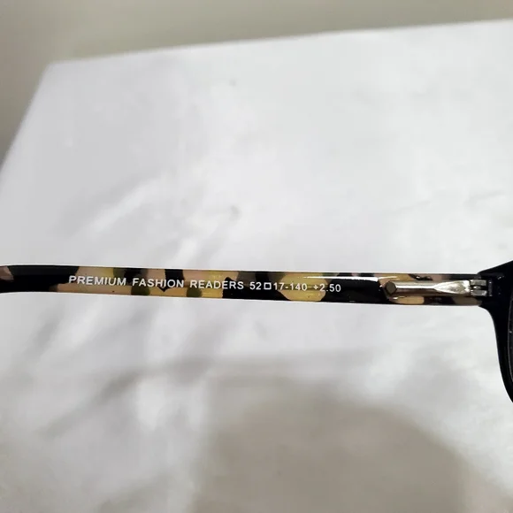 Black Frame Reading Women's Glasses with Tortoiseshell Temples - Picture 9 of 10